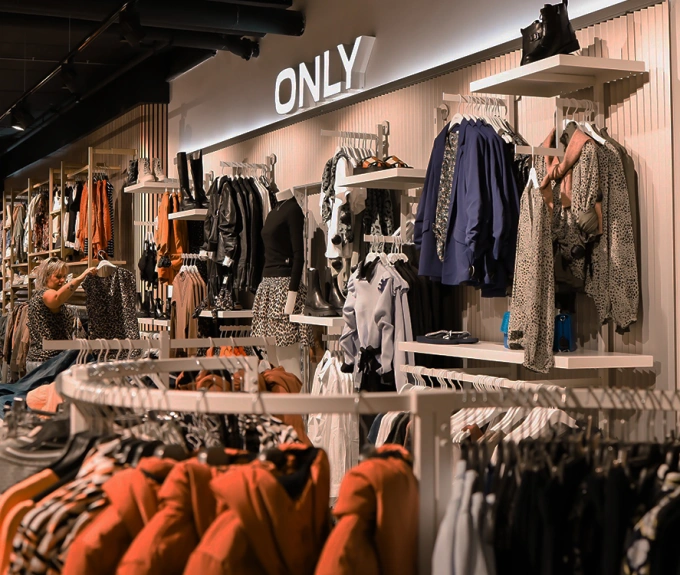 Dinteloord, Hoeven en Oude-Tonge <br><span>kom eens langs</span>